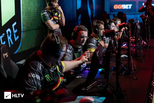 揭开国内青 揭开国内青